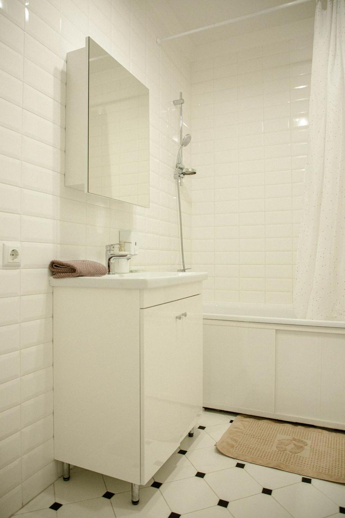 Apartment Slavutich Number 3 *